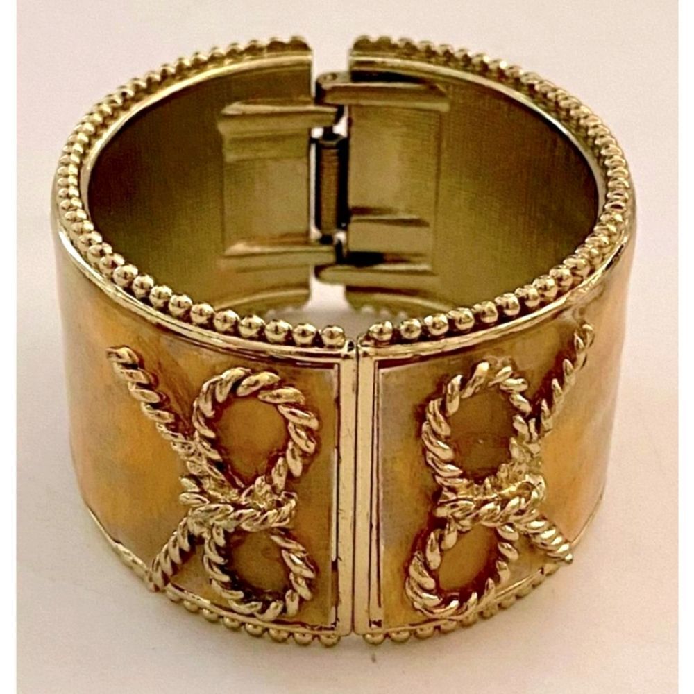 GOLD EMBELLISHMENTS ON THIS BEAUTIFUL CUFF!!!